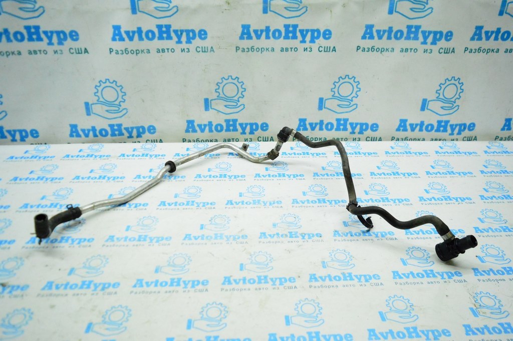 Патрубок охлаждения восьмой аллюминиевый на расш бачок Mercedes GLC X253 16-