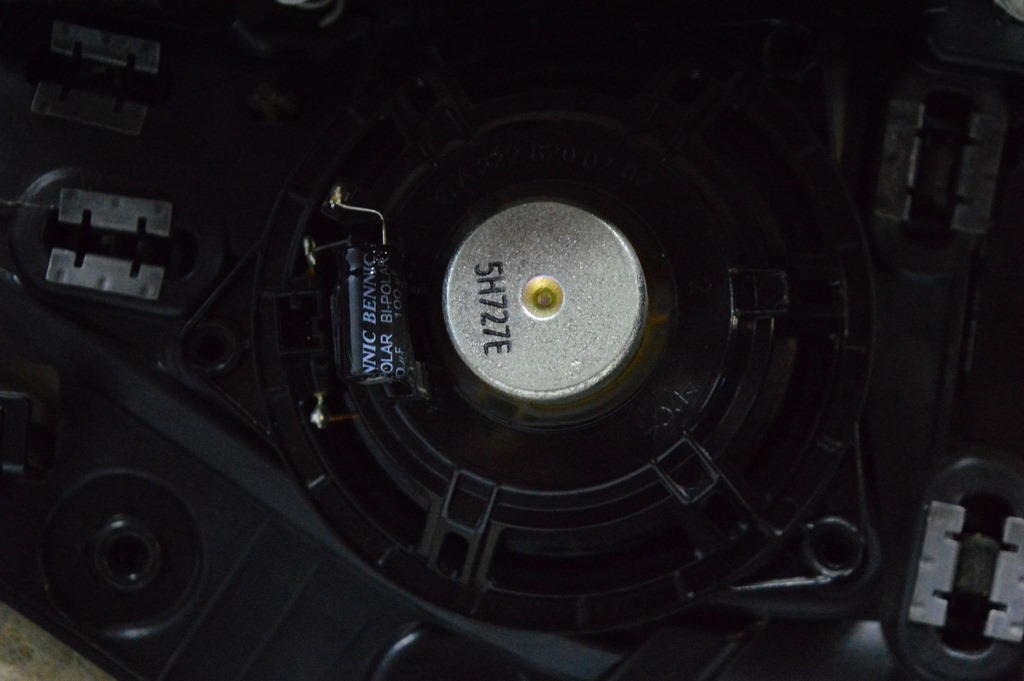 Динамик дверной перед лев верх Mercedes GLC X253 16-