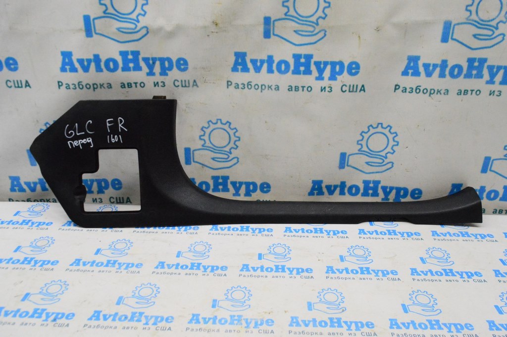 Накладка порога перед прав Mercedes GLC X253 16- c лючком a2056870100