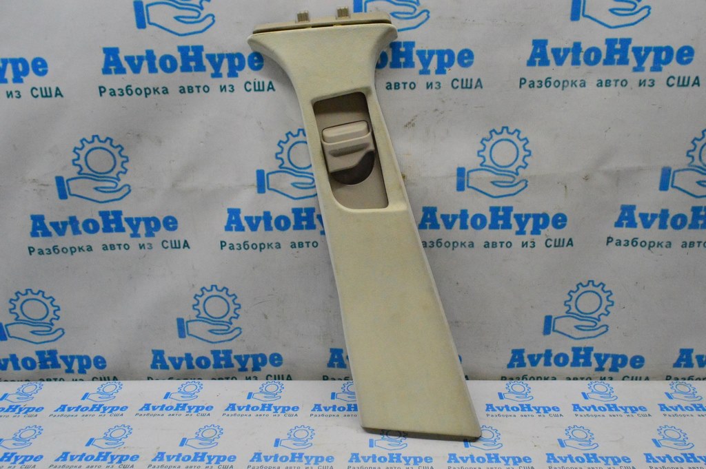 Накладка центральной стойки верхняя (ремень) левая Mercedes GLC X253 16- беж алькантара