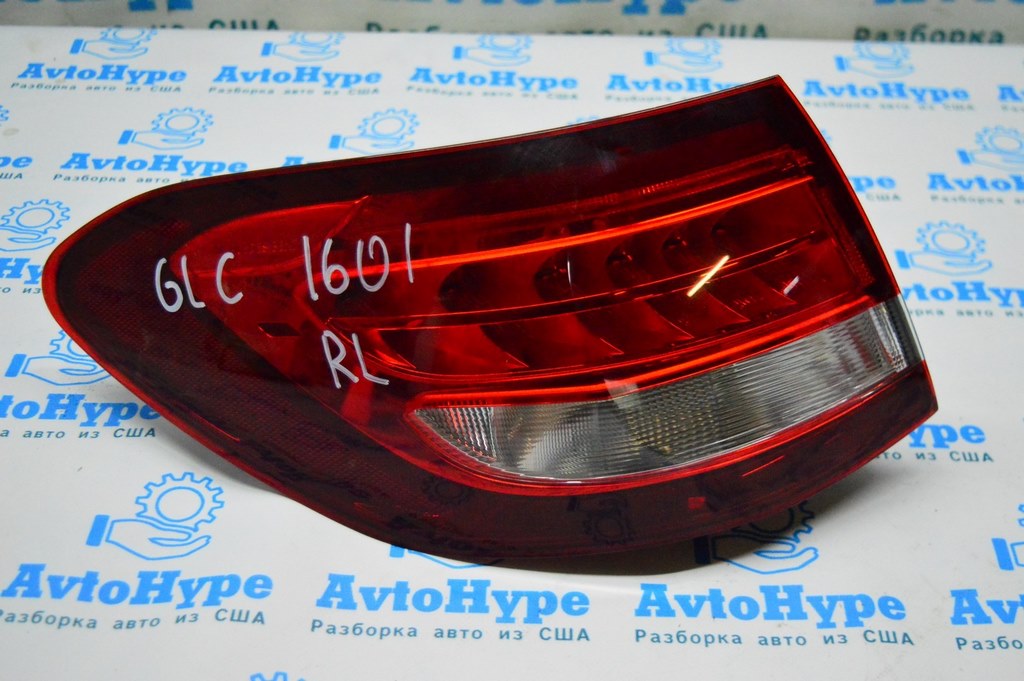 Фонарь внешний в крыло левый Mercedes GLC X253 16- (01)