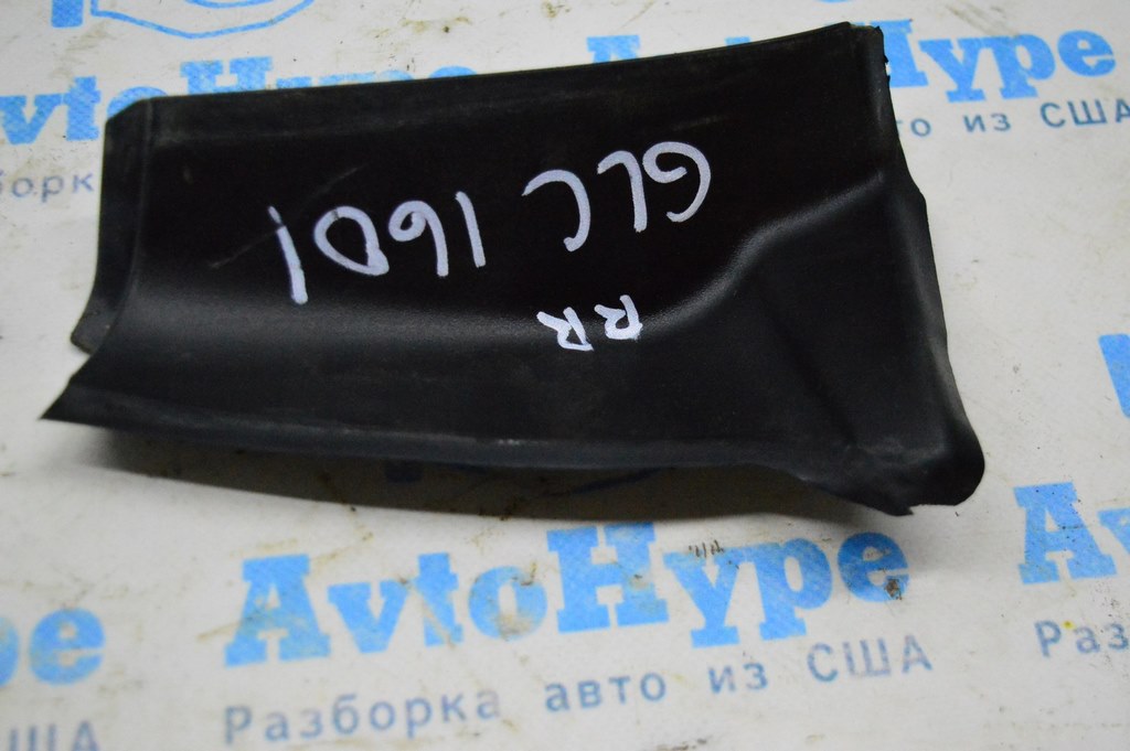 Накладка фонаря зад прав Mercedes GLC X253 16-