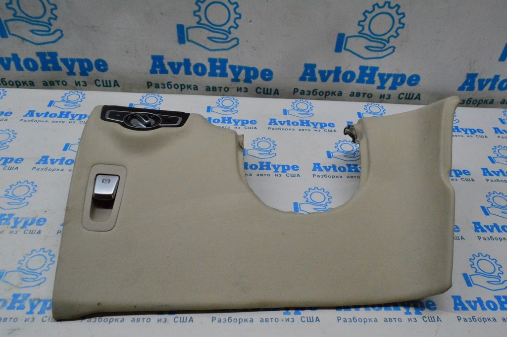 Накладка колени водителя Mercedes GLC X253 16- беж