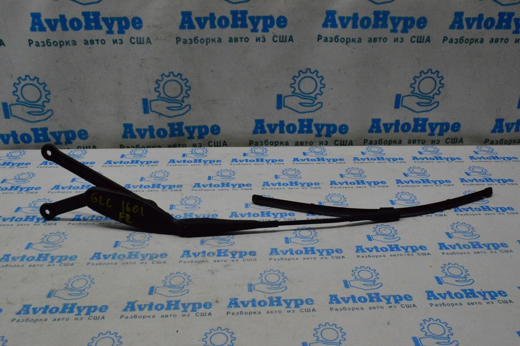 Поводок дворника прав Mercedes GLC X253 16- с накладкой a2058240119