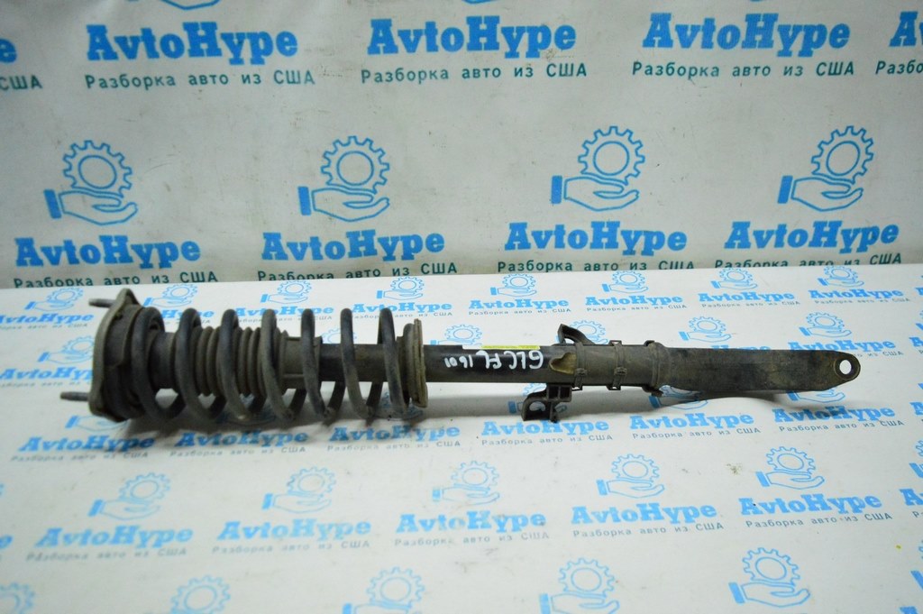 Стойка амортизатора в сборе перед лев Mercedes GLC X253 16- (не пневмо) (01)