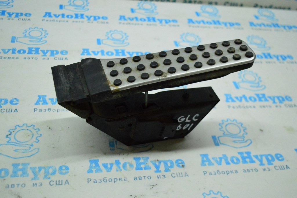 Педаль газа Mercedes GLC X253 16-