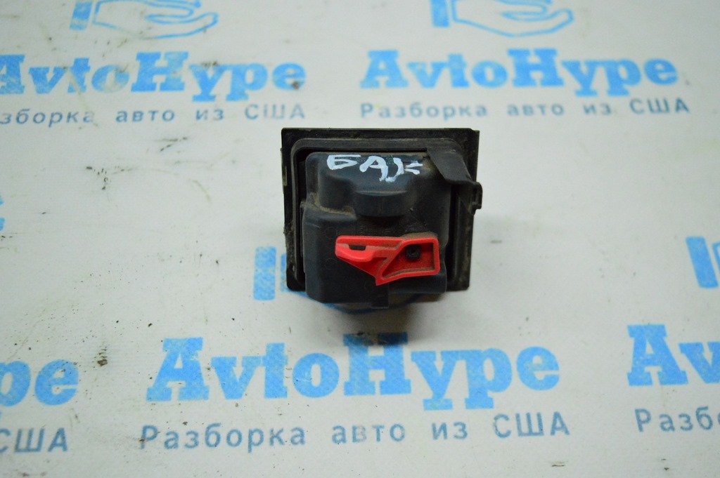 Замок привода лючка топливного бака Mercedes GLC X253 16-