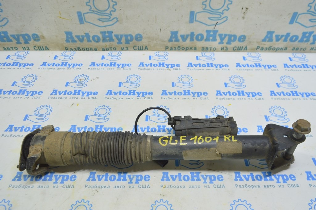 Стойка амортизатора в сборе зад лев Mercedes GLE-class C292 12-19 с опорой, под пневму (01)