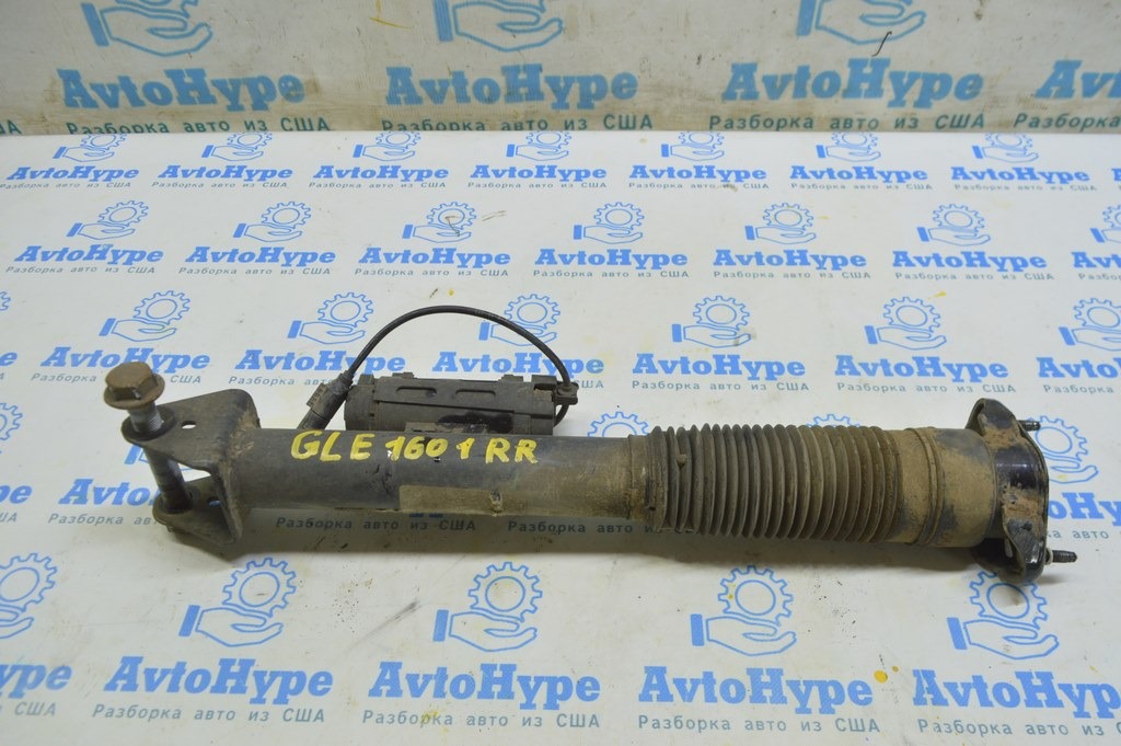 Стойка амортизатора в сборе зад прав Mercedes GLE-class C292 12-19 с опорой, под пневму (01)