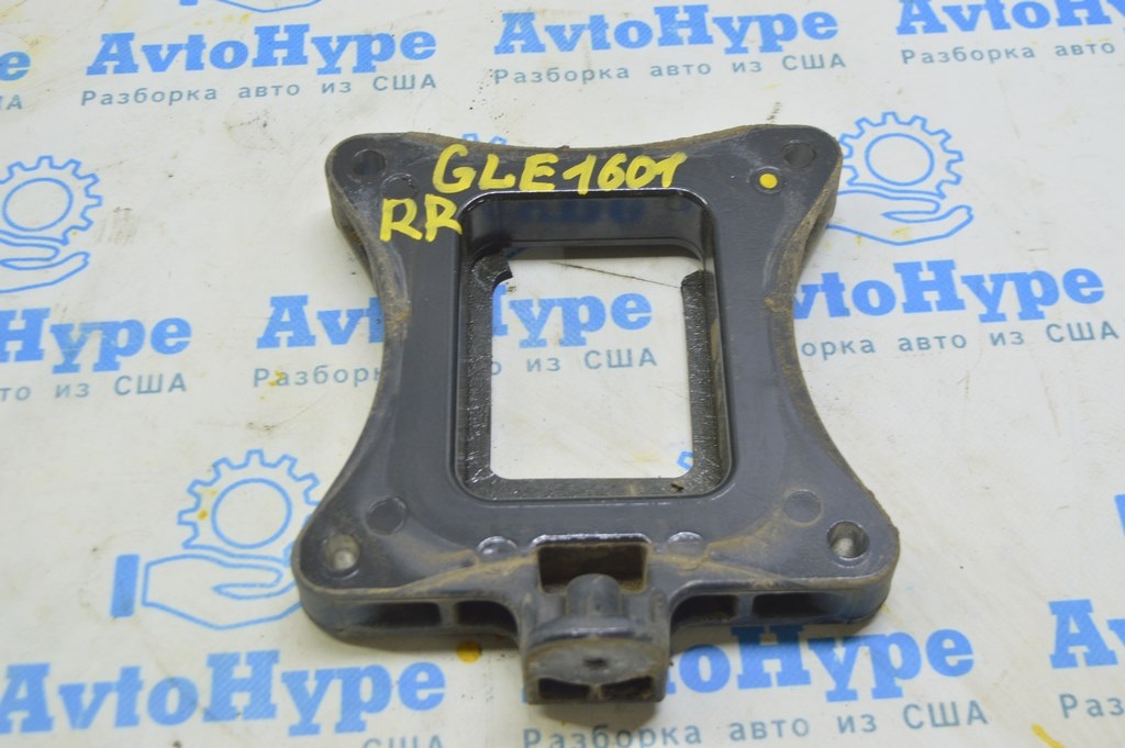 Пластина фаркопа правая Mercedes GLE-class C292 16-19 купе (с фаркопом в сборе)