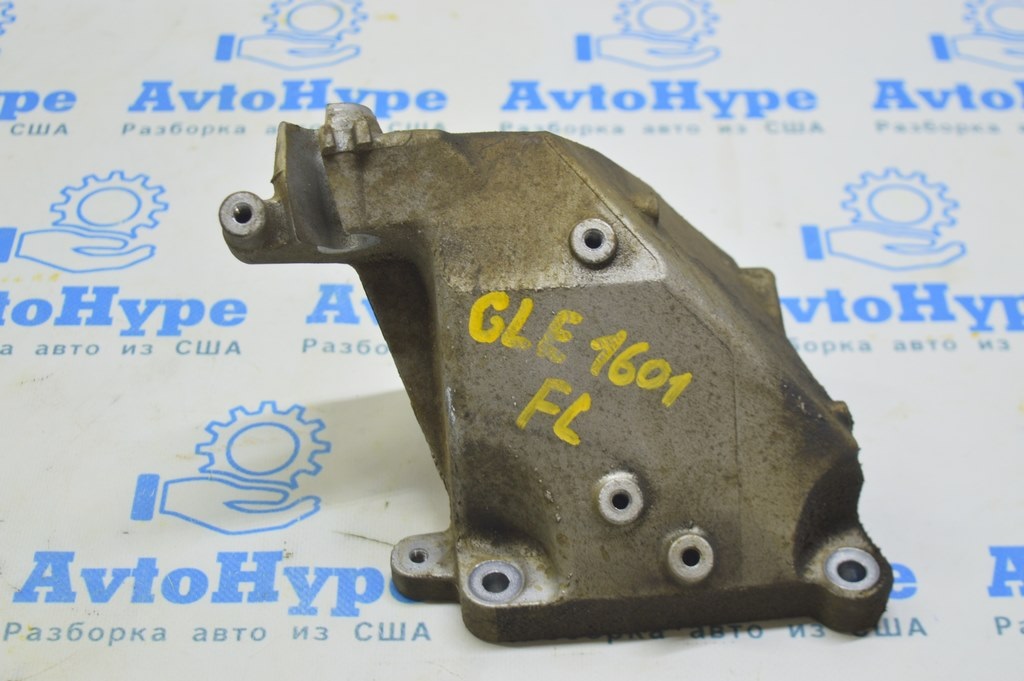 Кронштейн подушки двигателя левый Mercedes GLE-class C292 15-19  3.0