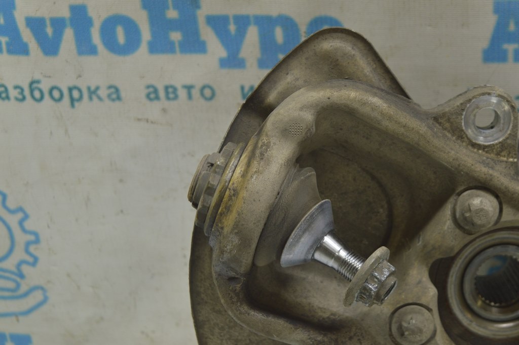 Шаровая опора перед лев Mercedes GLE-class C292 12-19 (01)