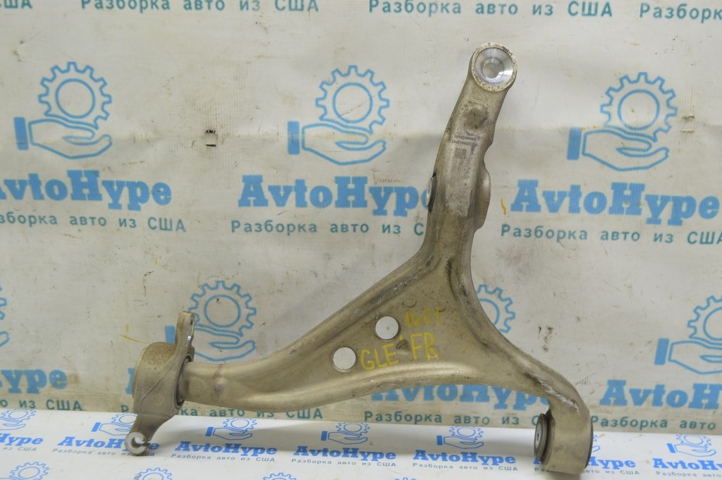 Рычаг нижний перед прав Mercedes GLE-class C292 12-19 AWD (01) потрескан СБ