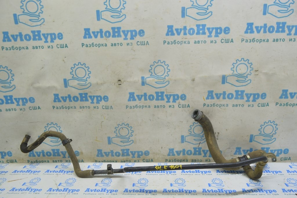 Патрубок охлаждения нижний Mercedes GLE-class C292 15-19 3.0