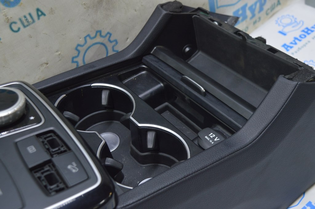 Прикуриватель центральной консоли Mercedes GLE-class C292 12-19