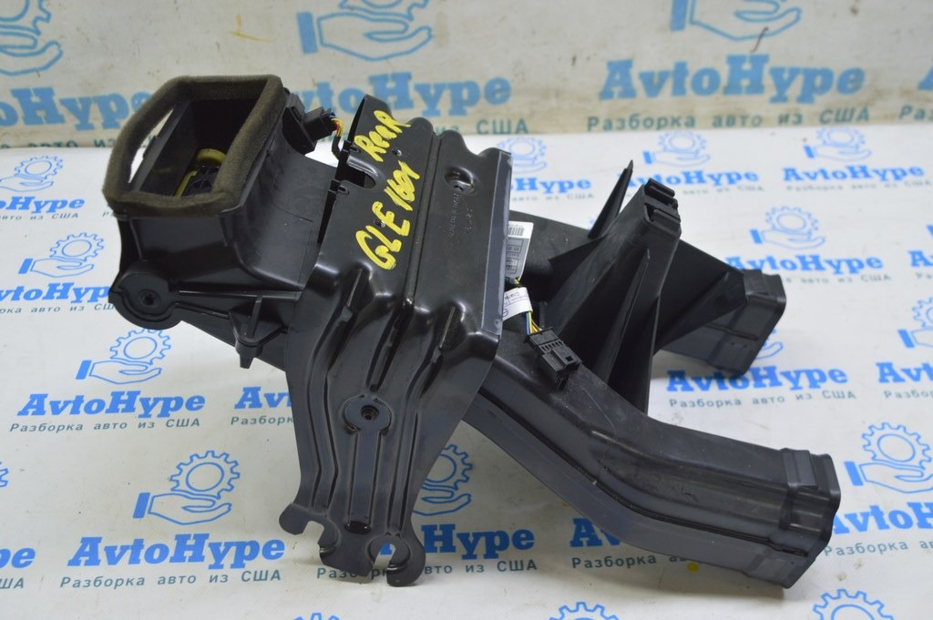 Воздуховод центральной консоли Mercedes GLE-class C292 12-19 в сборе с актуатором и датчиком т