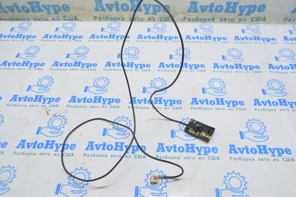 Усилитель антенны перед прав Mercedes GLE-class C292 12-19