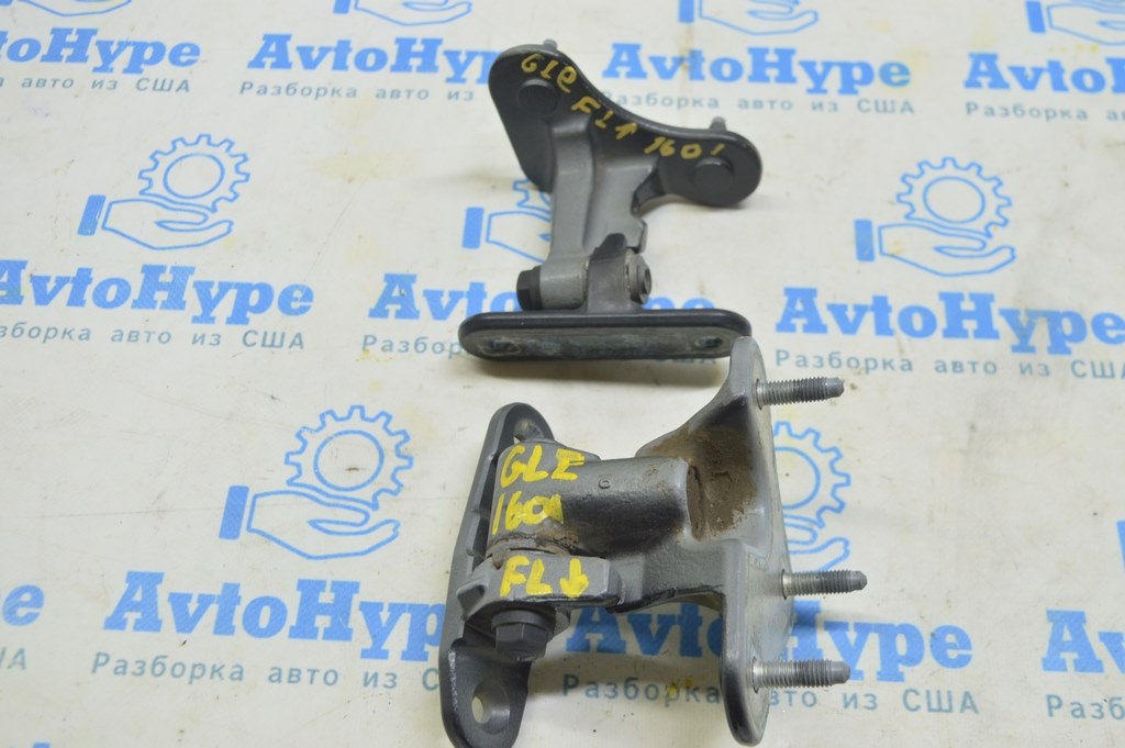 Петля двери верхняя перед лев Mercedes GLE-class C292 16-19 купе