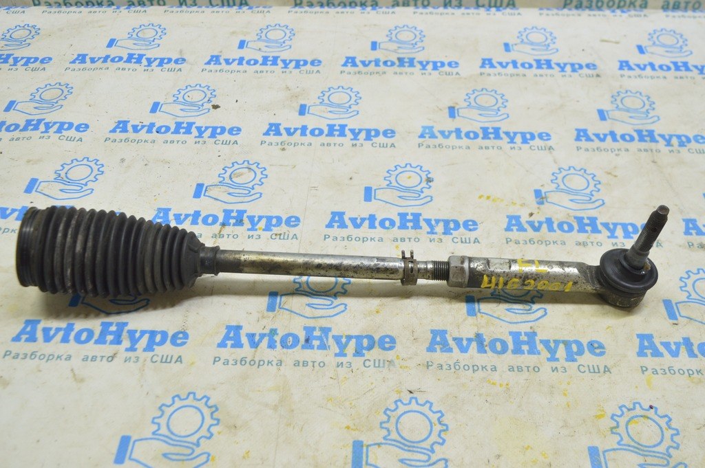 Рулевая тяга с наконечником левая Toyota Highlander 20- (01)