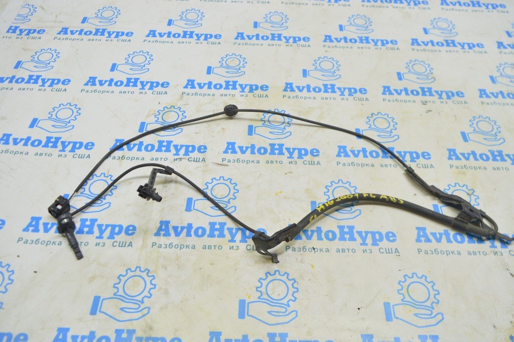 Датчик ABS передний левый Toyota Highlander 20-