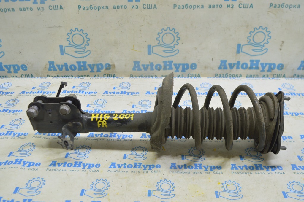 Стойка амортизатора в сборе передняя правая Toyota Highlander 20- AWD (01) 48510-8Z437