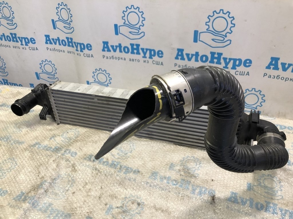 Патрубок левый Infiniti QX30 17- A2465200001