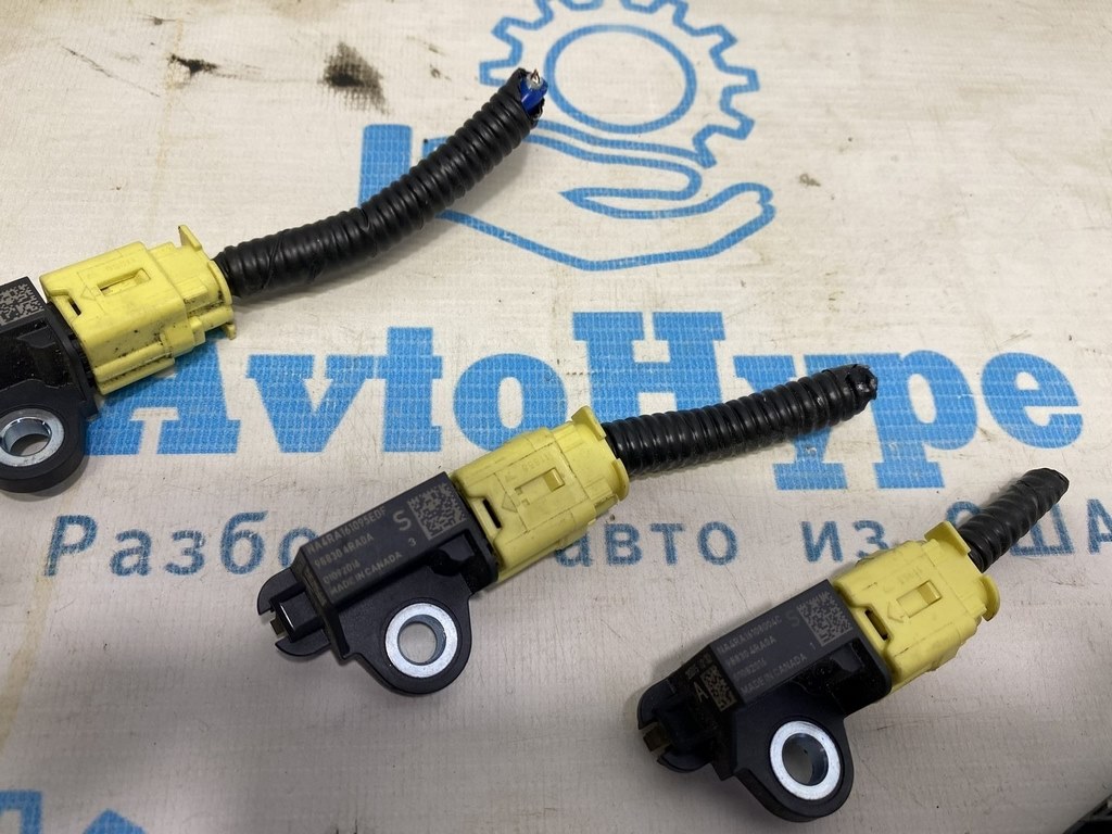 Датчик подушки безопасности дверь прав Nissan Murano z52 15-