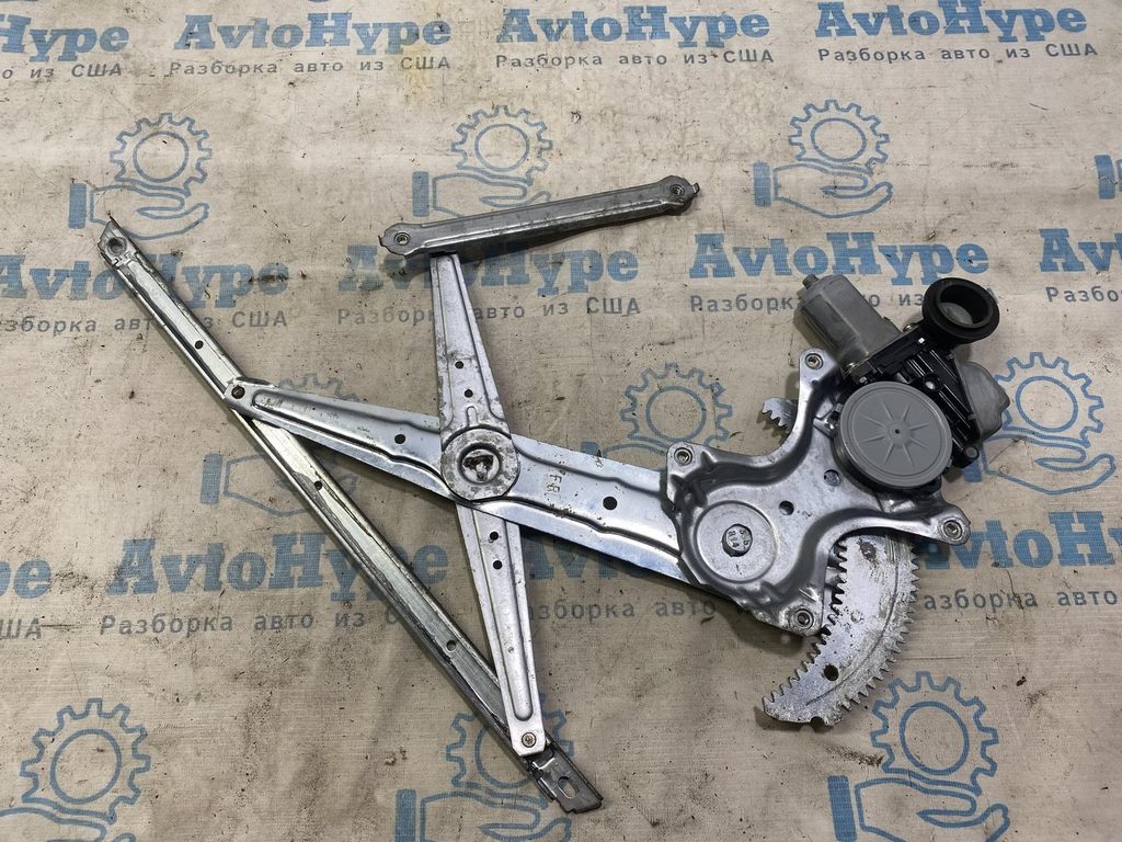 Стеклоподъемник с мотором перед лев Toyota Highlander 14- Реализ Вадим