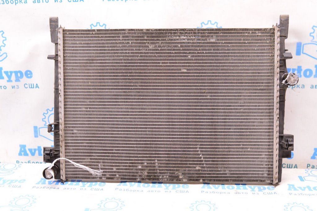 Радиатор охлаждения (вода) Dodge Journey 11- 2.4/3.6 (04)