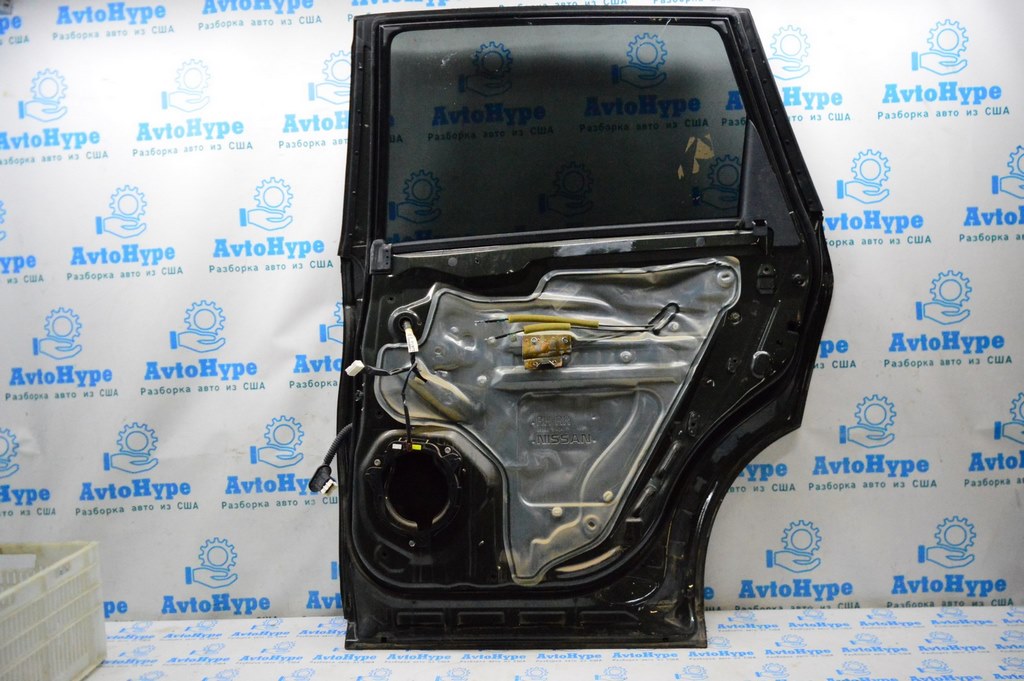 Уплотнитель стекла зад прав Infiniti JX35 QX60 13-