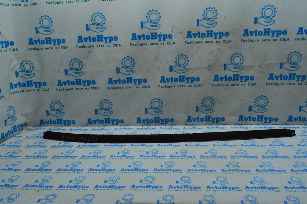 Накладка крыши правая Ford Escape MK4 20- (01)