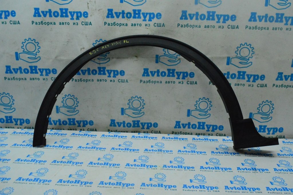 Накладка арки крыла перед лев Ford Escape MK4 20-