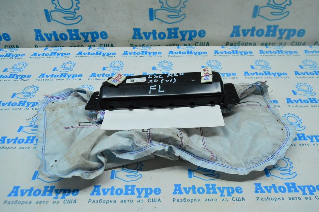 Подушка безопасности airbag коленная водительская лев Ford Escape MK4 20- (01) трельнула