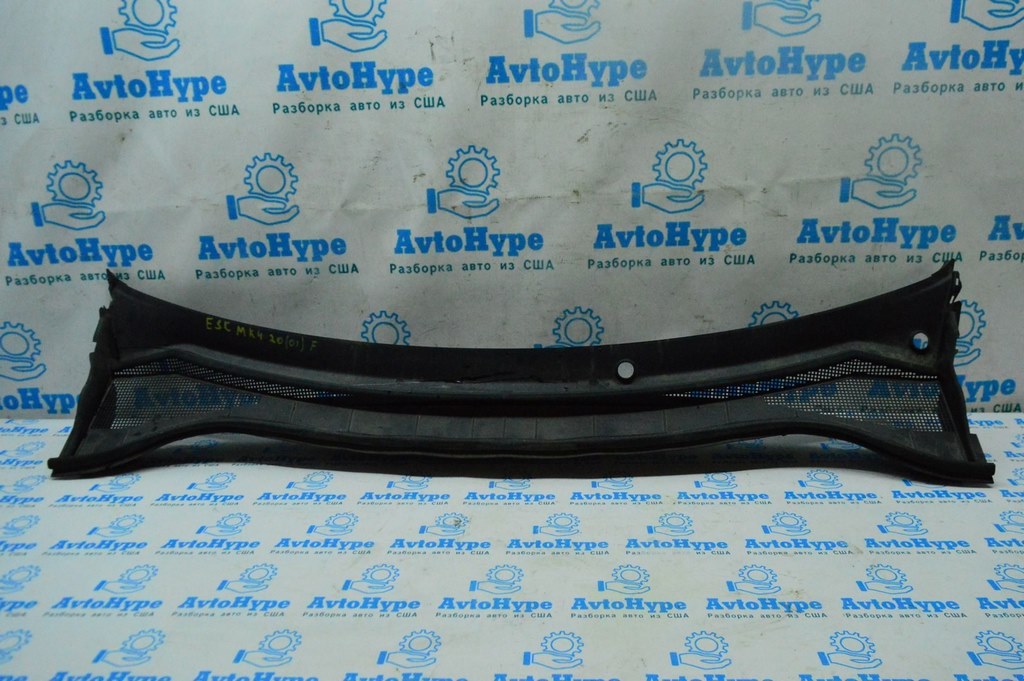 Решетка дворников (пластик) Ford Escape MK4 20-