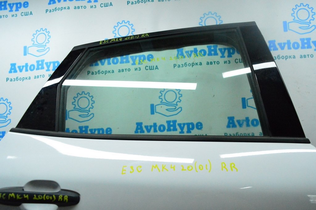 Молдинг двери верхний зад прав Ford Escape MK4 20- мат, с уплотнителем стекла