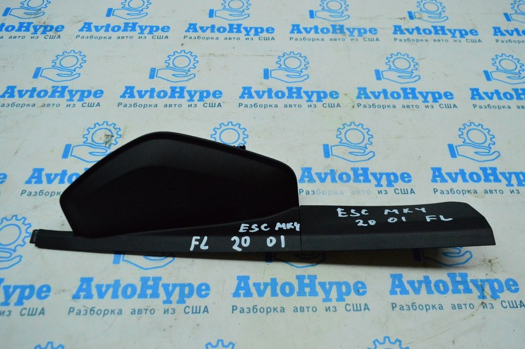 Накладка порога перед лев верх Ford Escape MK4 20- черн