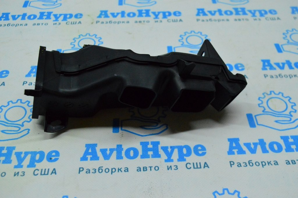 Воздуховод печки Ford Escape MK4 20-