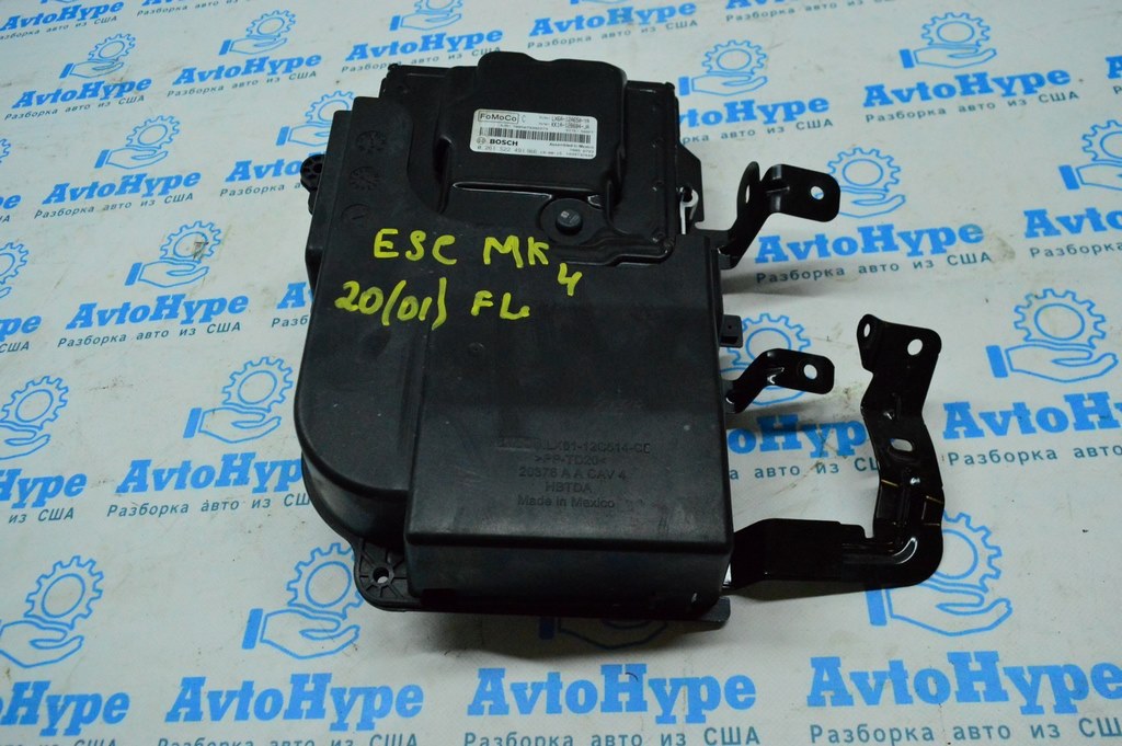 Блок ECU компьютер двигателя Ford Escape MK4 20- (01) 0261s22491