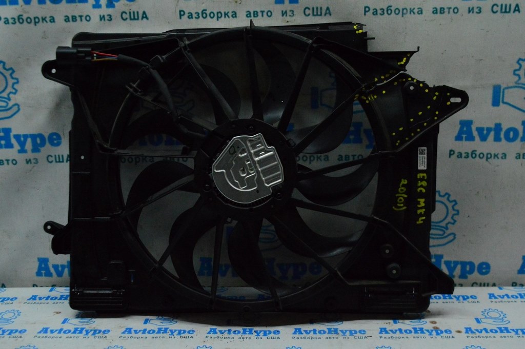 Диффузор кожух радиатора в сборе Ford Escape MK4 20- 1.5 (01) деф.