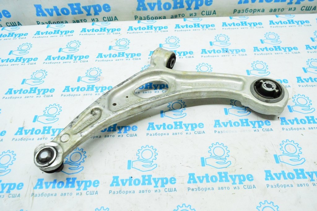 Рычаг нижний перед прав Ford Escape MK4 20- (01)