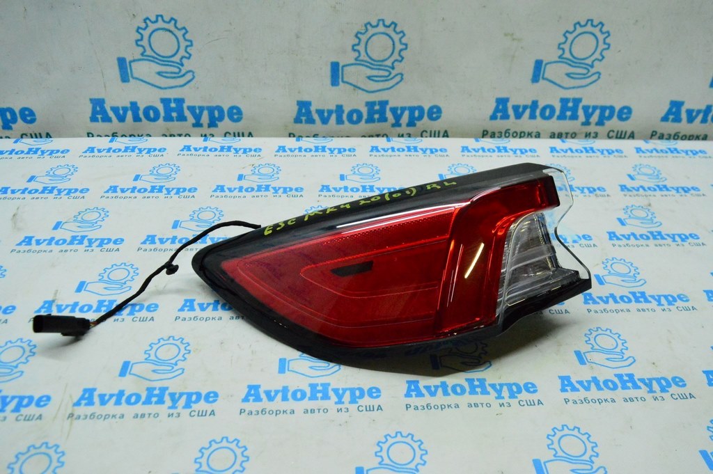 Фонарь внешний (крыло) левый Ford Escape MK4 20- (01)