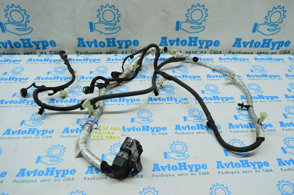 Проводка заднего подрамника Ford Escape MK4 20- (01)