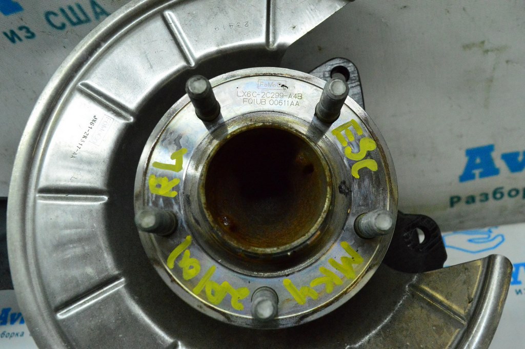 Ступица зад лев Ford Escape MK4 20- FWD (01)