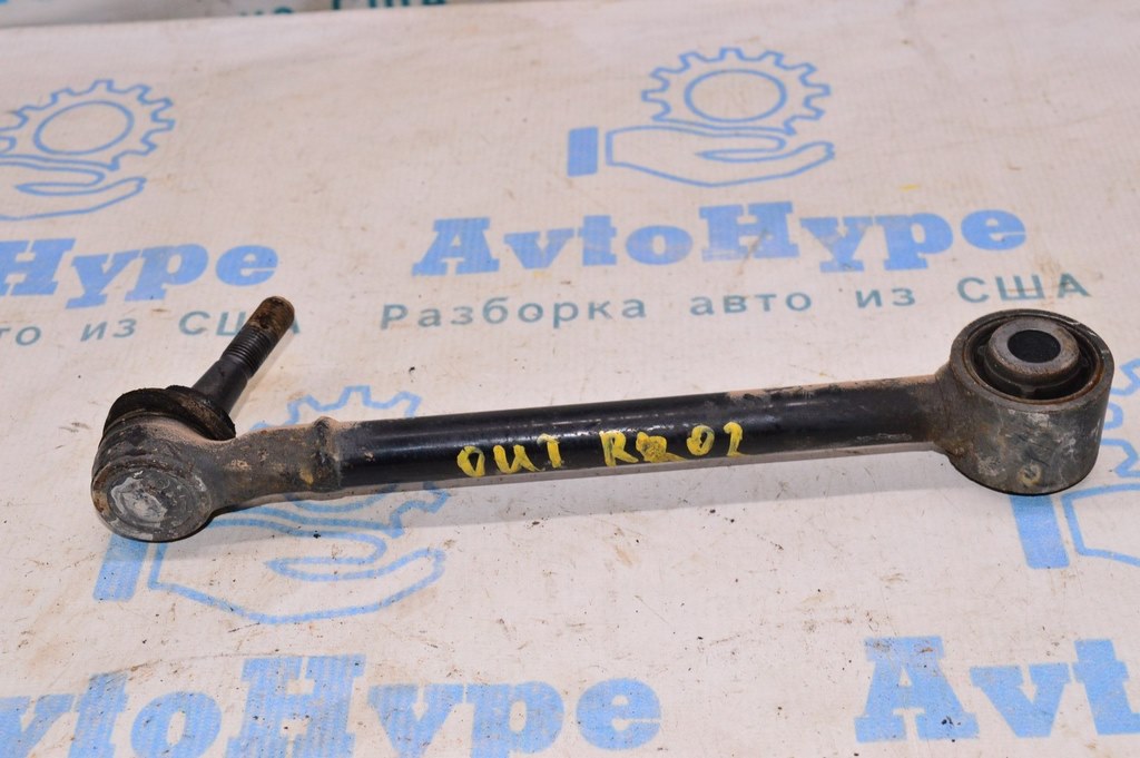 Рычаг поперечный зад прав Subaru Outback 15-19 (02)