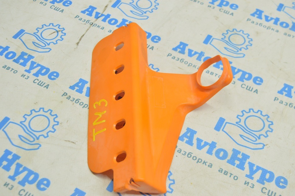 Крышка изолятор основной батареи Tesla Model 3 18-