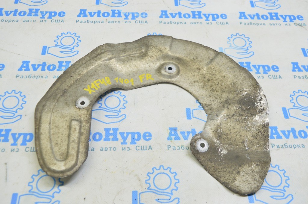 Кожух тормозного диска передний правый BMW X1 F48 16-22
