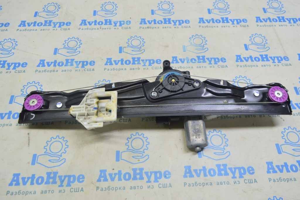 Стеклоподъемник с мотором задний левый BMW X1 F48 16-22