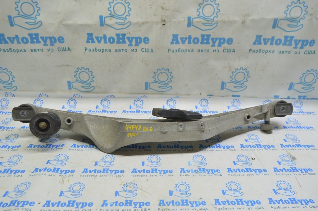 Кронштейн заднего дифференциала редуктора BMW X1 F48 16-22 AWD