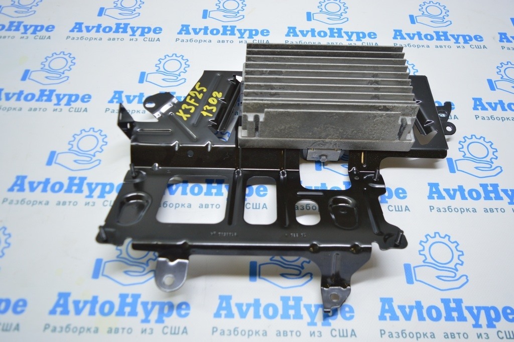 Усилитель BMW X3 F25 11-17 (02)