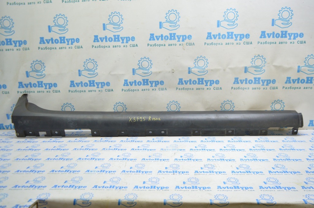 Порог правый BMW X3 F25 11-17